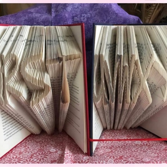 𝘾𝙪𝙨𝙩𝙤𝙢𝙞𝙯𝙚 𝘽𝙤𝙤𝙠 𝙁𝙤𝙡𝙙𝙞𝙣𝙜 𝙂𝙞𝙛𝙩𝙨!🎁 𝙋𝙚𝙧𝙨𝙤𝙣𝙖𝙡𝙞𝙯𝙚! - Picture 4 of 11